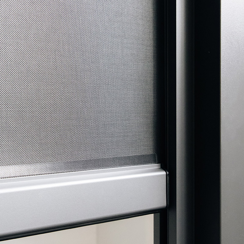 Windproof Outdoor Waterproof Louvered Pergola With Roller Blinds