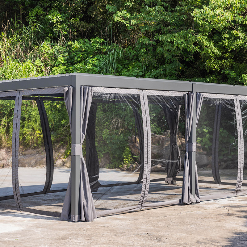 Simple Venetian Blinds Louvered Pergola With Curtains And Nets