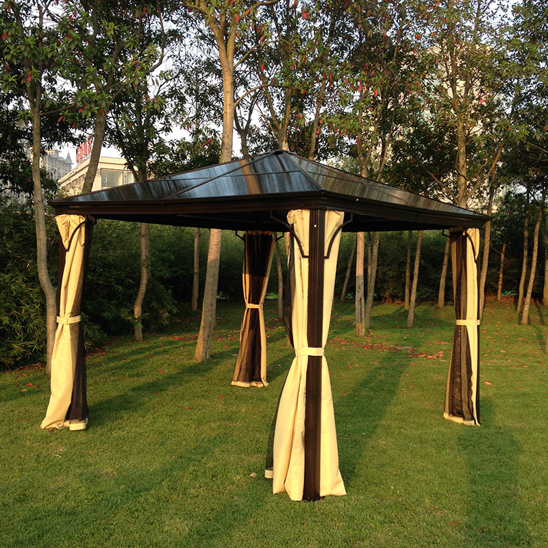 Polycarbonate Hardtop Gazebo With Curtains